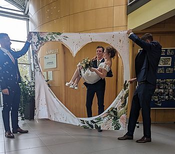 Katharina und Johannes Gomboc lernten sich 2015 im Rahmen ihres Freiwilligen Sozialen Jahres bzw. Zivildienstes im PBZ Vösendorf kennen und heirateten am 14.9.2024 im PBZ Vösendorf. Wir gratulieren ganz herzlich.